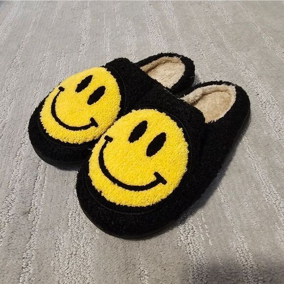 Black & Yellow Smiley Slippers - Picture 1 of 4